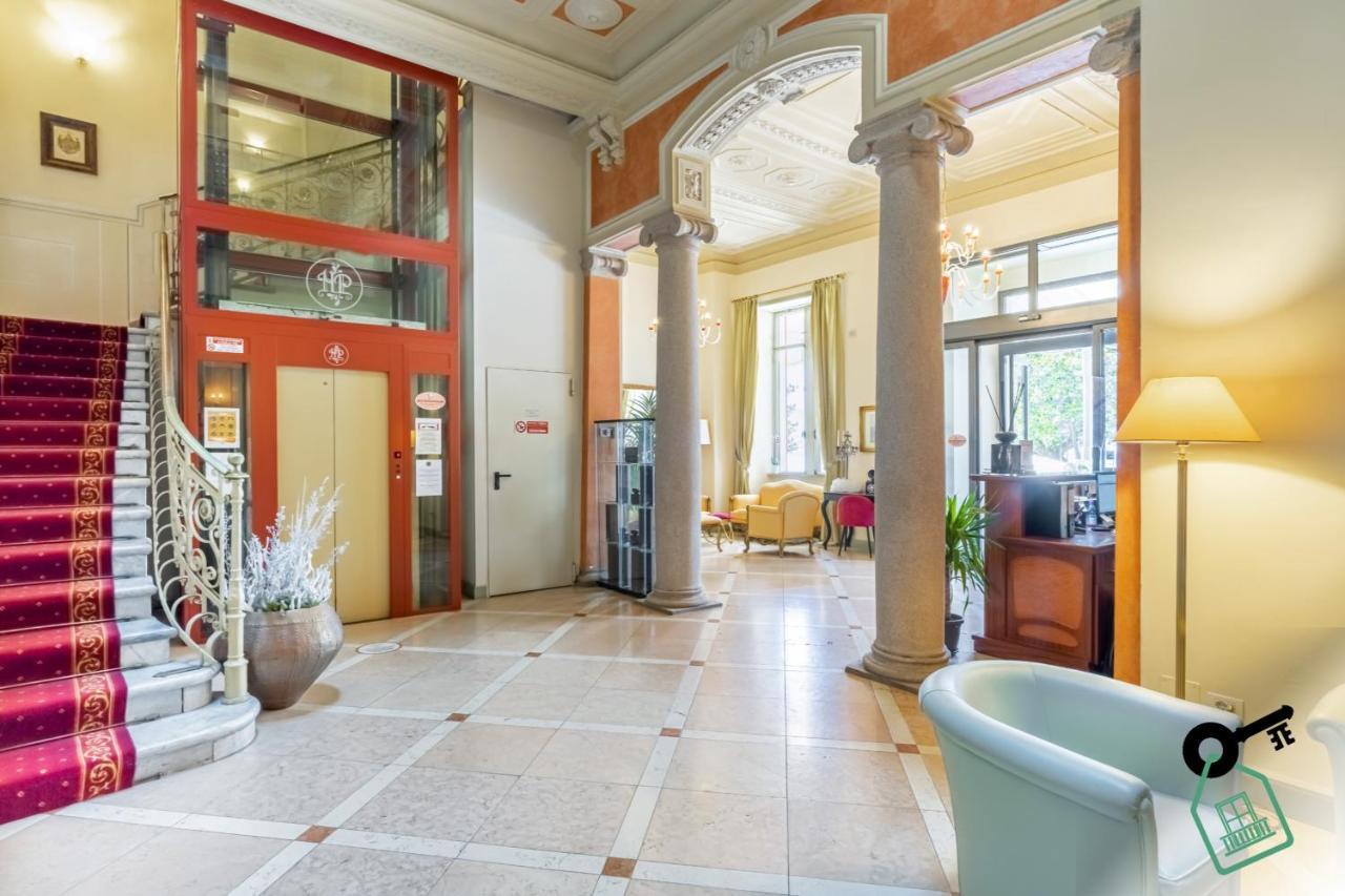 Hotel Rooms Lago Maggiore Verbania Extérieur photo